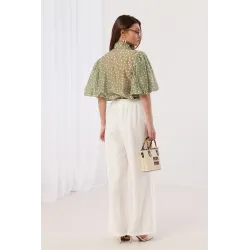 Spodnie typu palazzo z ozdobnym sznurkiem | Hurtownia odzieży damskiej online