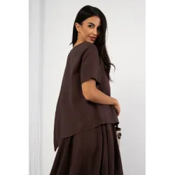 Komplet z asymetryczną bluzką i spódnicą midi z paskiem