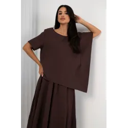 Komplet z asymetryczną bluzką i spódnicą midi z paskiem