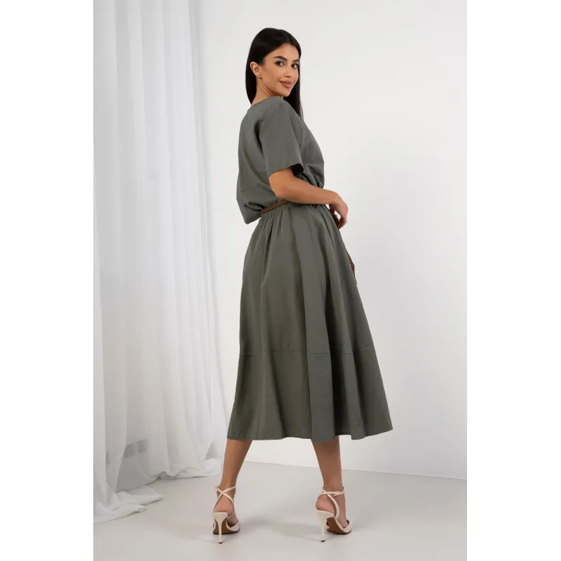 Komplet z asymetryczną bluzką i spódnicą midi z paskiem