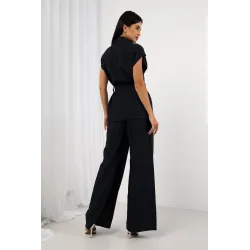 Wisozowy komplet z taliowaną bluzką z wiązaniem i szerokimi spodniami