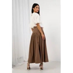 Rozkloszowana spódnica maxi z ozdobnym sznurkiem
