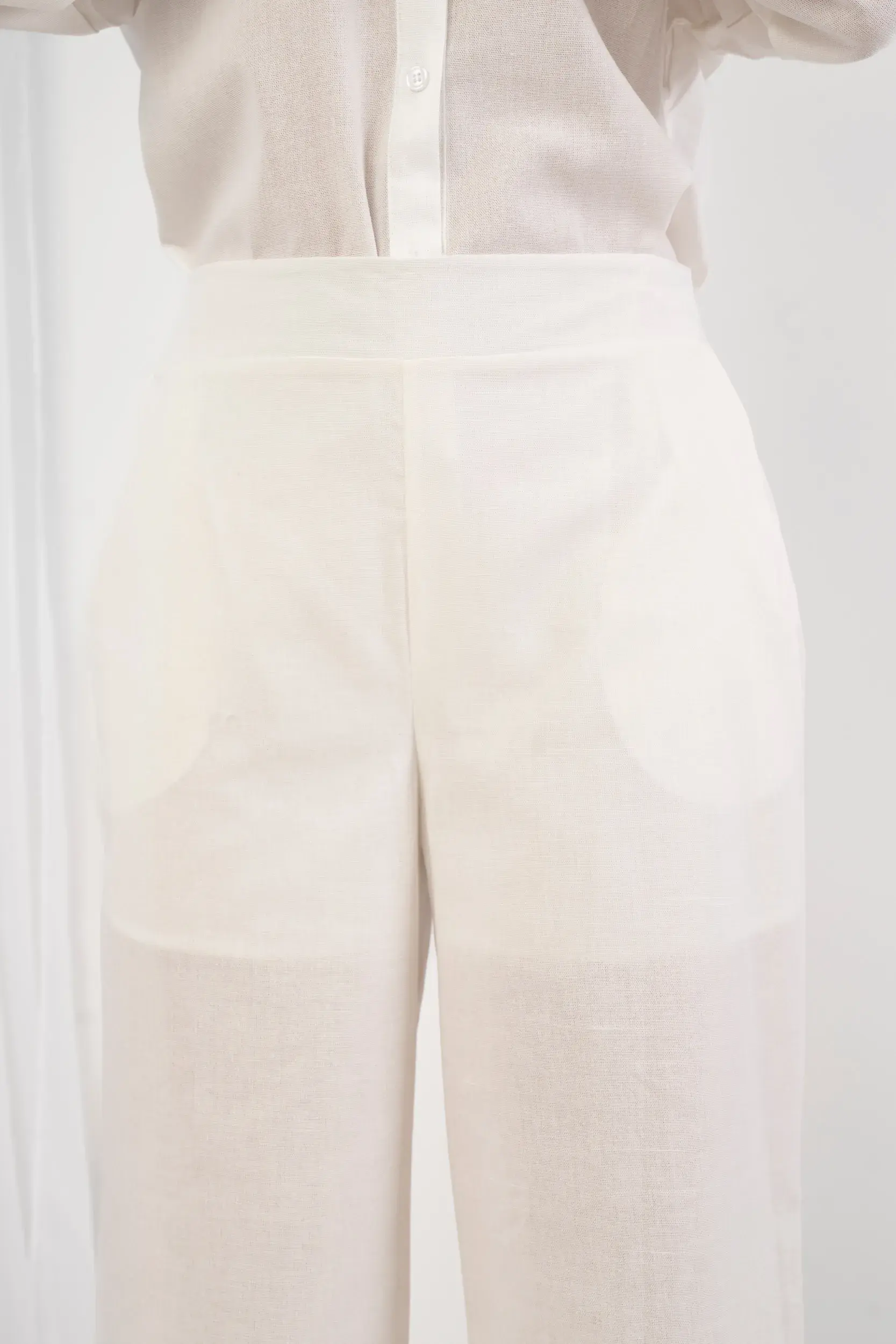Lekkie spodnie wide leg z kieszeniami