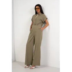 Komplet z koszulą z biżuteryjnym akcentem i szerokimi spodniami