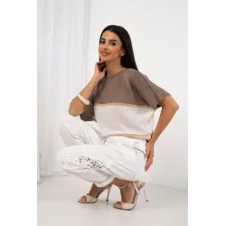 Sweter z metaliczną nitką i krótkim rękawem