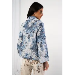 Krótka kurtka żakardowa z motywem florystycznym