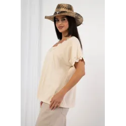 Bawełniana bluzka z haftem przy dekolcie i rękawach