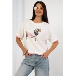 T-shirt z nadrukiem jamnika z falowanym wykończeniem