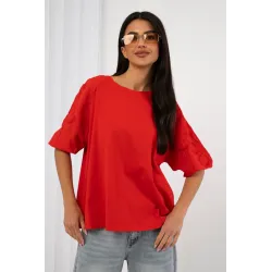 Bluzka z bufiastymi rękawami i ażurowym wzorem