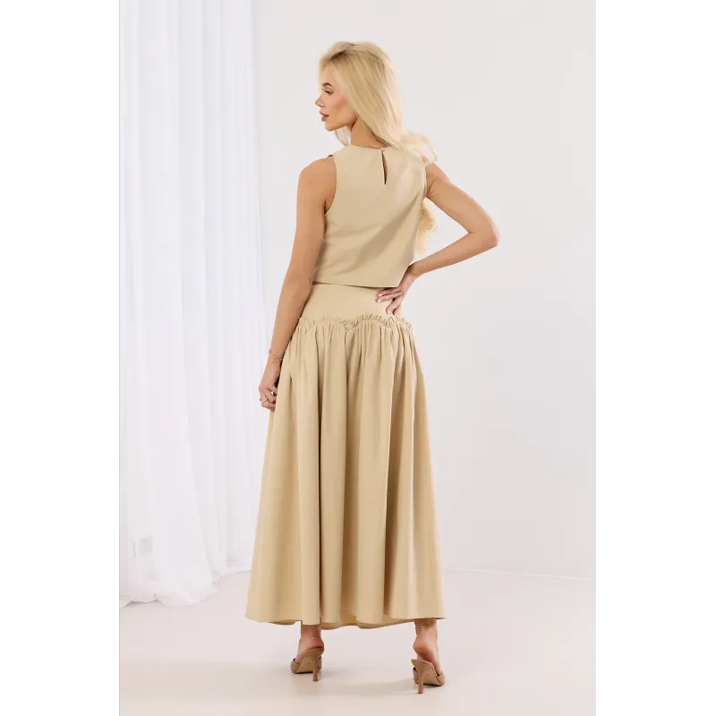 Komplet z krótkim topem i spódnicą maxi