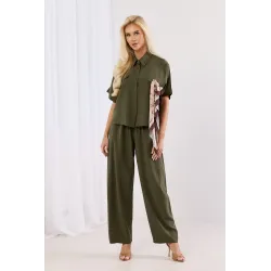 Komplet z koszulą z dekoracyjną apaszką i szerokimi spodniami