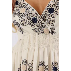 Letnia sukienka maxi w stylu boho z haftem