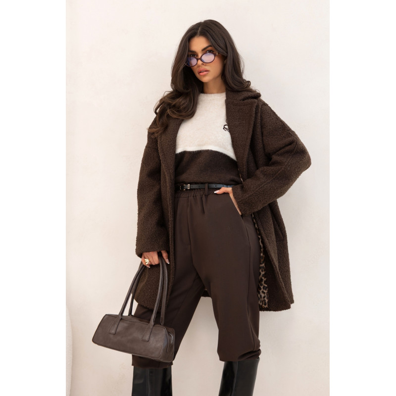 PŁASZCZ Z TKANINY BOUCLE O OVERSIZOWYM KROJU