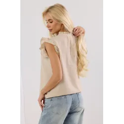 Bluzka z haftem i falbankami w stylu boho