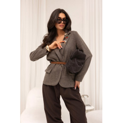 MARYNARKA W JODEŁKĘ Z PASKIEM I BROSZKAMI