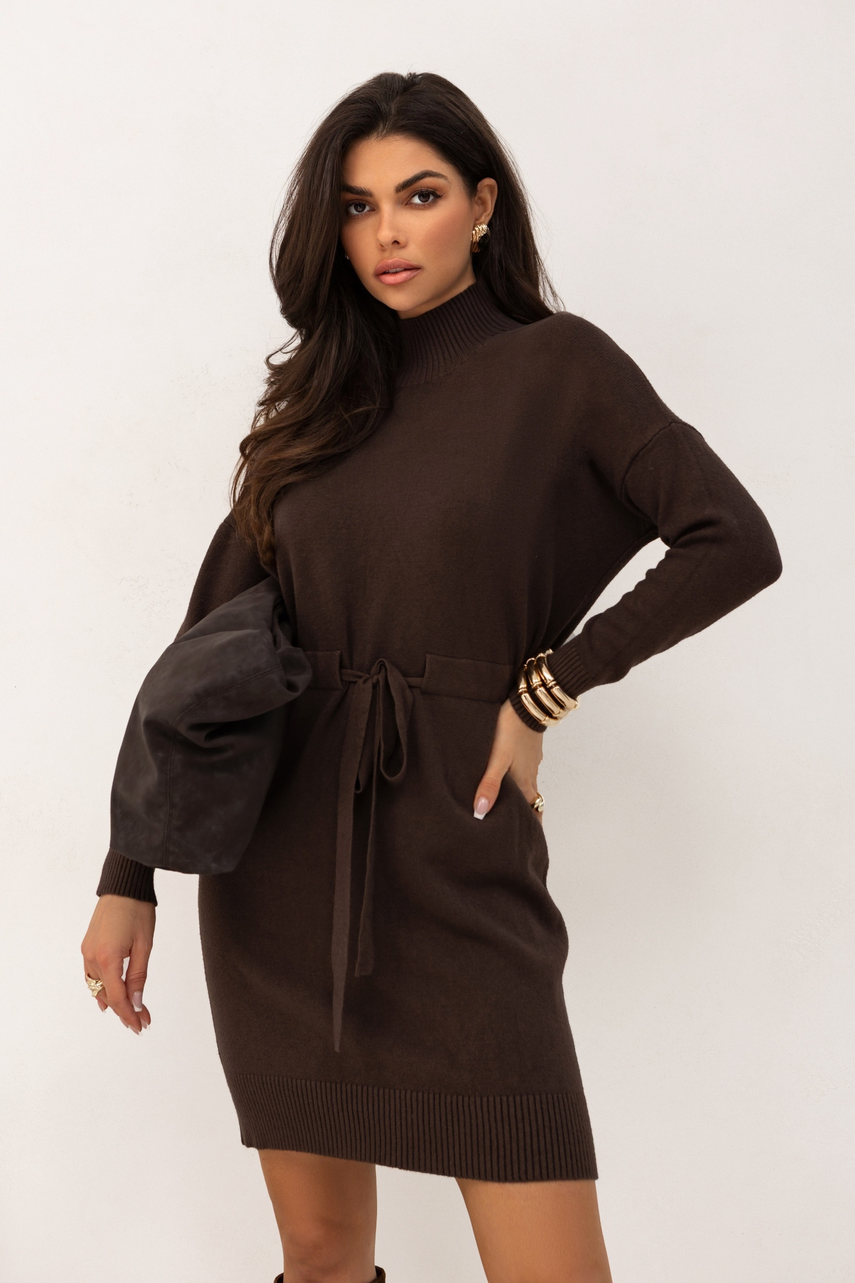 DZIANINOWA SUKIENKA Z WIĄZANIEM