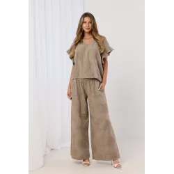 Haftowany komplet z bluzką z falbankami i spodniami palazzo