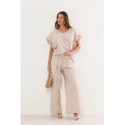 Haftowany komplet z bluzką z falbankami i spodniami palazzo