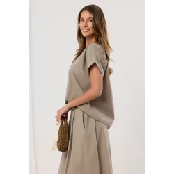 Komplet z bluzką z naszyjnikiem i spódnicą midi z paskiem