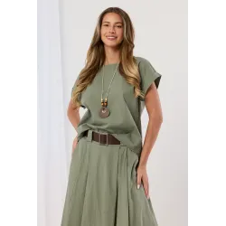 Komplet z bluzką z naszyjnikiem i spódnicą midi z paskiem