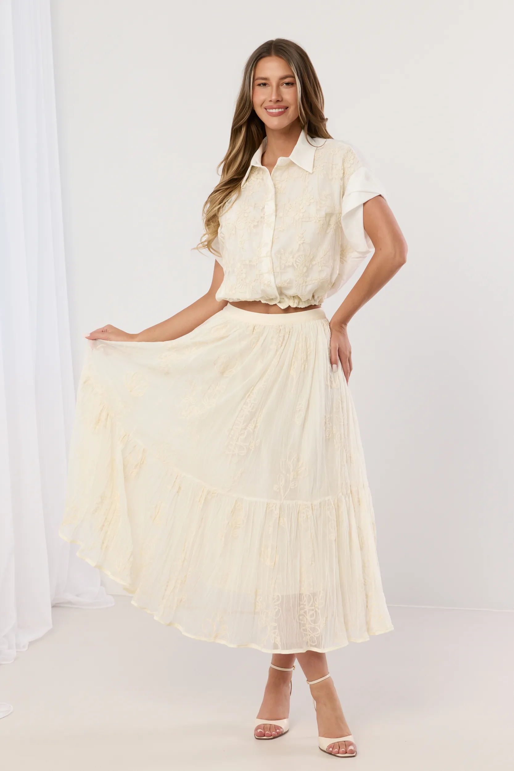 Komplet boho z haftem z koszulą i spódnicą midi