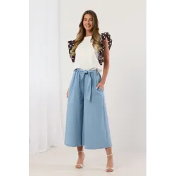 Bluzka z szerokimi rękawami z falbankami w grochy