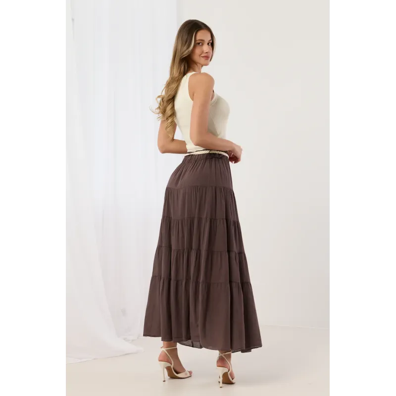 Długa spódnica warstwowa z ozdobnym sznurkiem