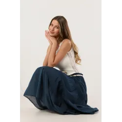 Długa spódnica warstwowa z ozdobnym sznurkiem