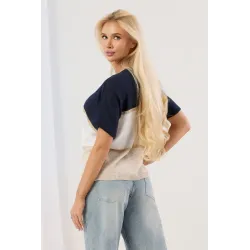 Sweter z metaliczną nitką i krótkim rękawem