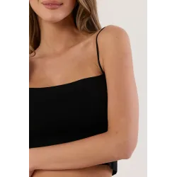 Top crop basic na cienkich ramiączkach
