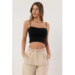 Top crop basic na cienkich ramiączkach