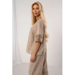 Komplet boho z bluzką i spodniami z ażurowym haftem