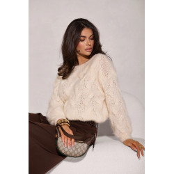 SWETER O WARKOCZOWYM SPLOCIE Z METALIZOWANĄ NICIĄ
