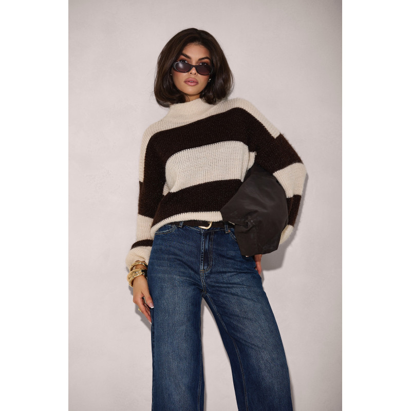 SWETER W PASKI Z POŁYSKUJĄCĄ NITKĄ