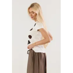 T-shirt w duże grochy