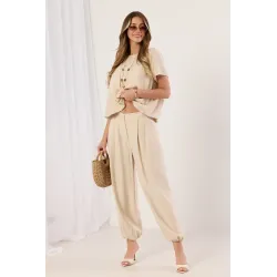 Komplet oversize z bluzką z naszyjnikiem i spodniami jogger