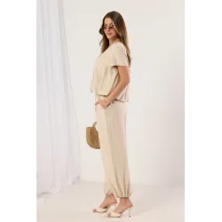 Komplet oversize z bluzką z naszyjnikiem i spodniami jogger