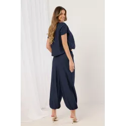 Komplet oversize z bluzką z naszyjnikiem i spodniami jogger