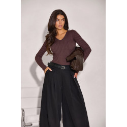 SZEROKIE SPODNIE Z ZAKŁADKAMI I PASKIEM