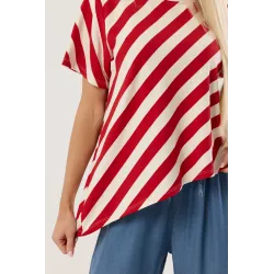 Asymetryczna bluzka oversize w paski