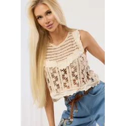 Krótki top ażurowy w stylu boho z falbankami