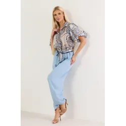 Spodnie wide leg z przeszyciami i ozdobnym paskiem paisley