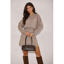 DZIANINOWY KOMPLET Z OVERSIZOWYM SWETREM I SPÓDNICZKĄ