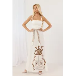 Sukienka maxi z haftem boho i ozdobnym paskiem