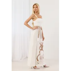 Sukienka maxi z haftem boho i ozdobnym paskiem