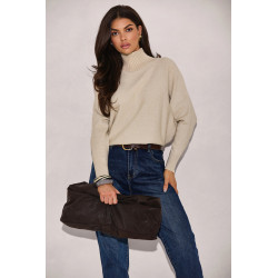 OVERSIZOWY SWETER Z GOLFEM