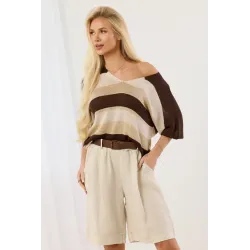 Dzianinowy sweter w poziome pasy z krótkim rękawem