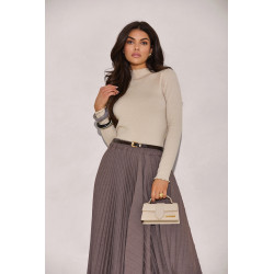 BASICOWY GOLF Z FALBANKOWYM WYKOŃCZENIEM