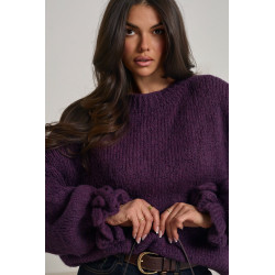 SWETER O LUŹNYM KROJU Z WIĄZANIAMI NA RĘKAWACH