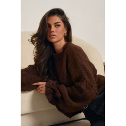 SWETER O LUŹNYM KROJU Z WIĄZANIAMI NA RĘKAWACH